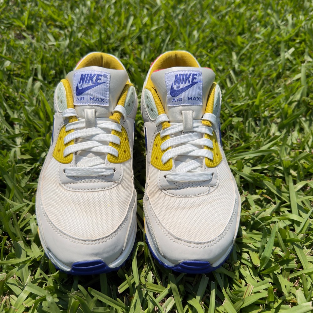 Nike Air Max 90 DA8726-100 Summit White Multi Women's Size 7.5 Running Shoes - Picture 2 of 8